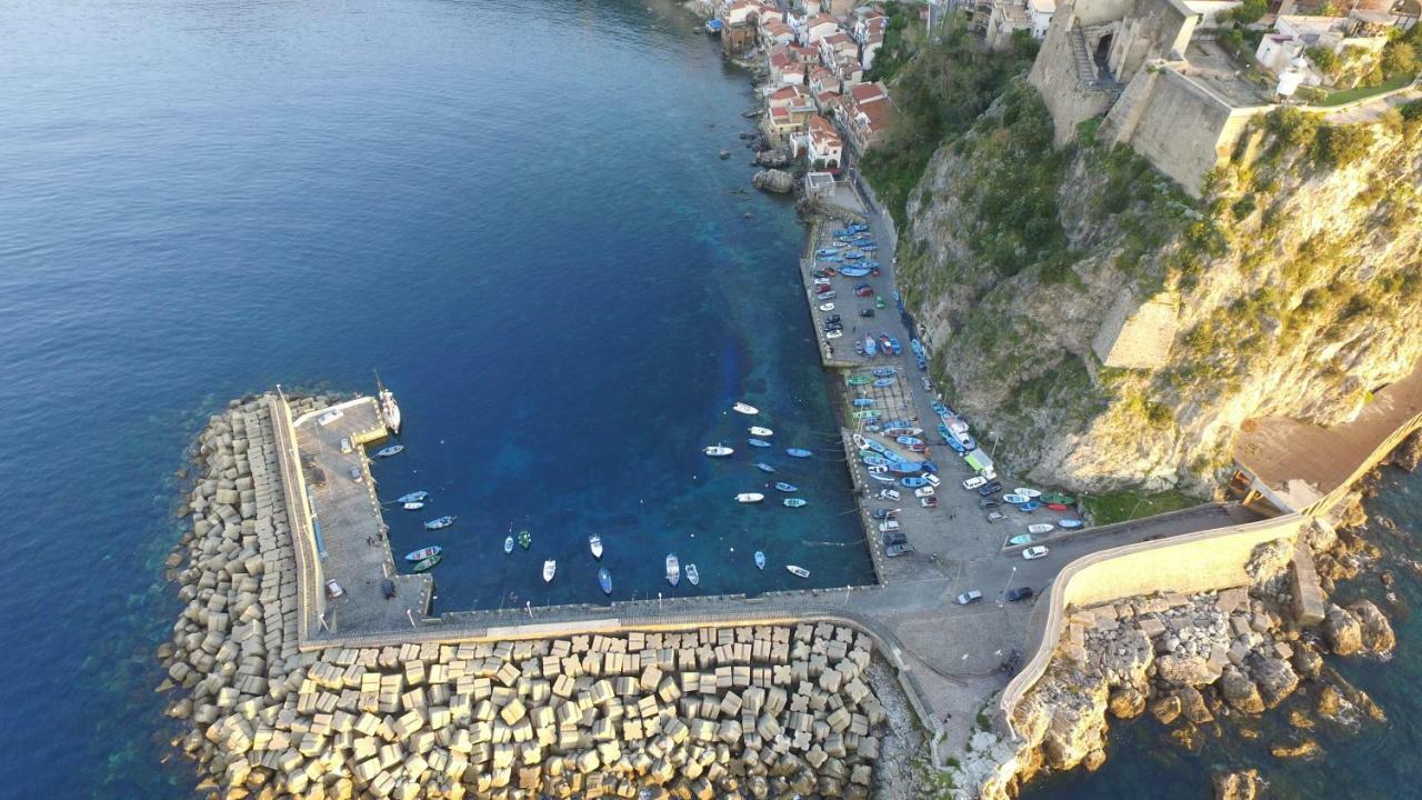 Il Ritratto Casa Vacanza 쉴라 외부 사진